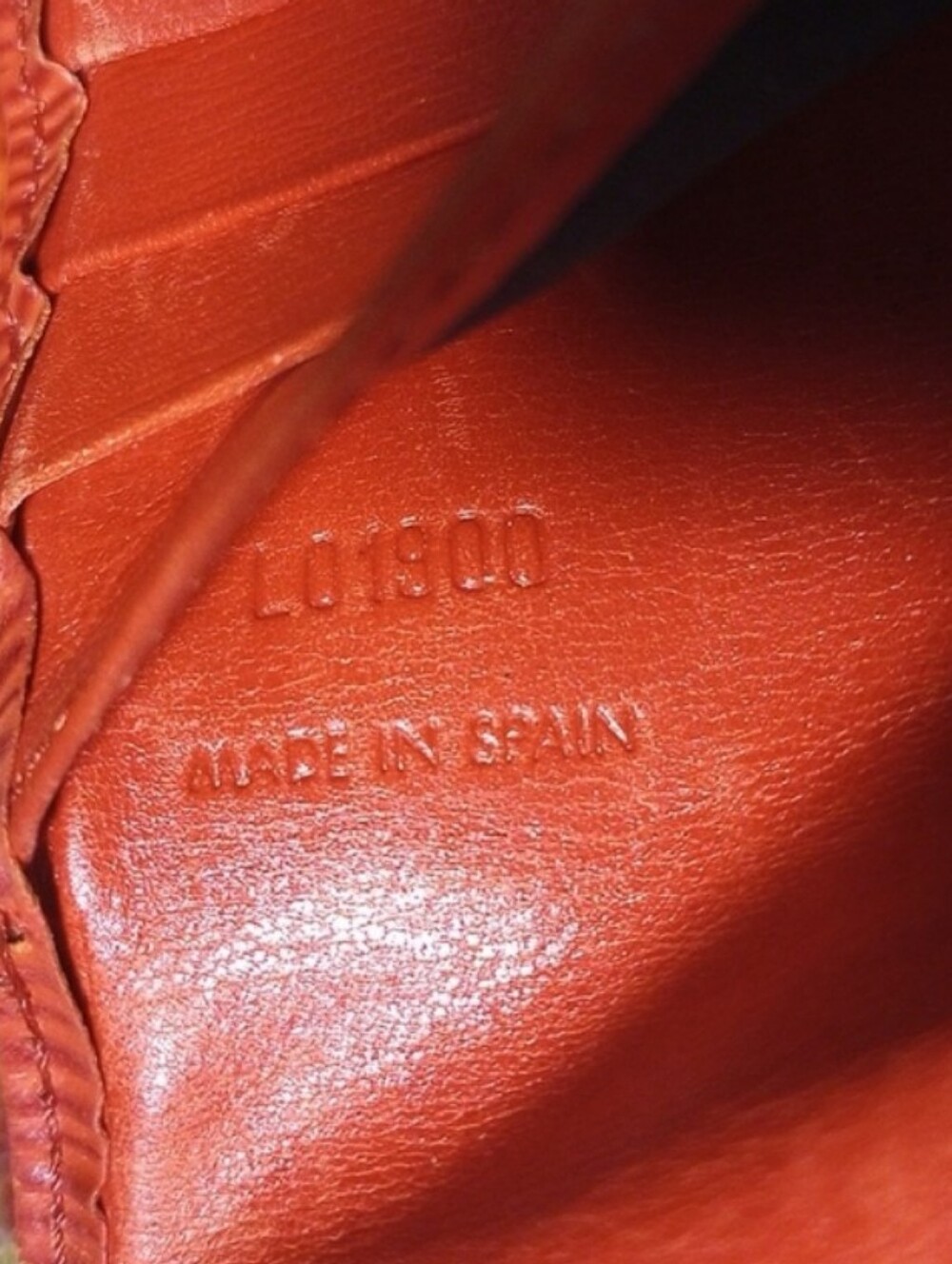 Louis Vuitton Epi Long Wallet Red - Picture 13 of 17